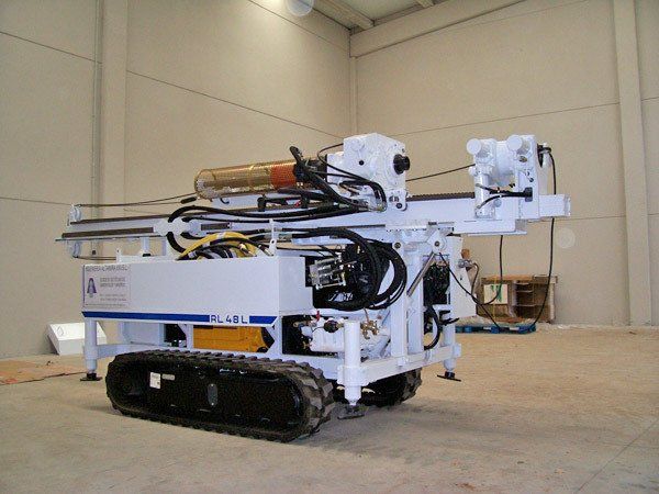 estudios geotécnicos (máquina de sondeos RL 48 L ROLATEC)