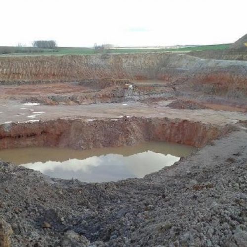 Estudio hidrogeológico para ampliación minera (cantera de arcillas)