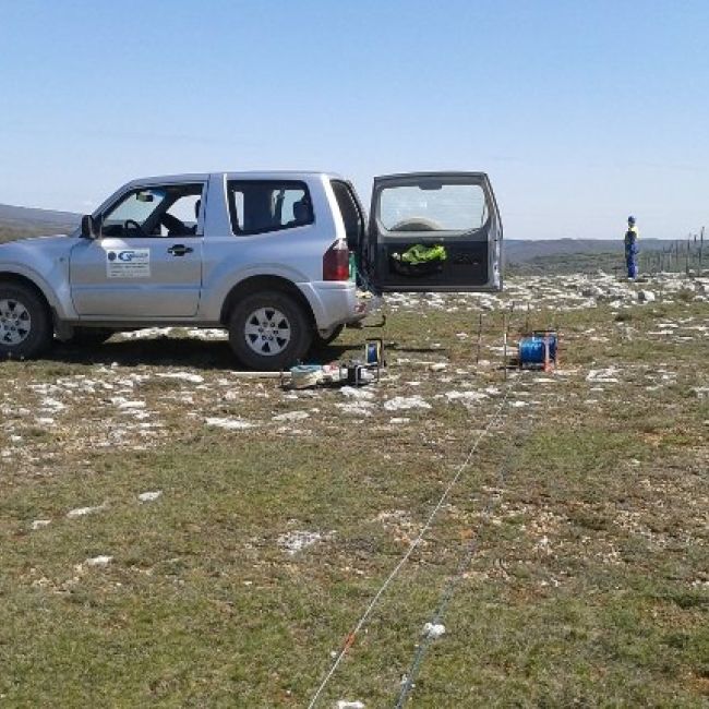 Estudio hidrogeológico (medición en campo prueba de S.E.V.)