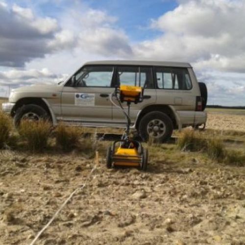 Perfil de georadar, aplicado para  la localización de tuberías.Obra: Avila